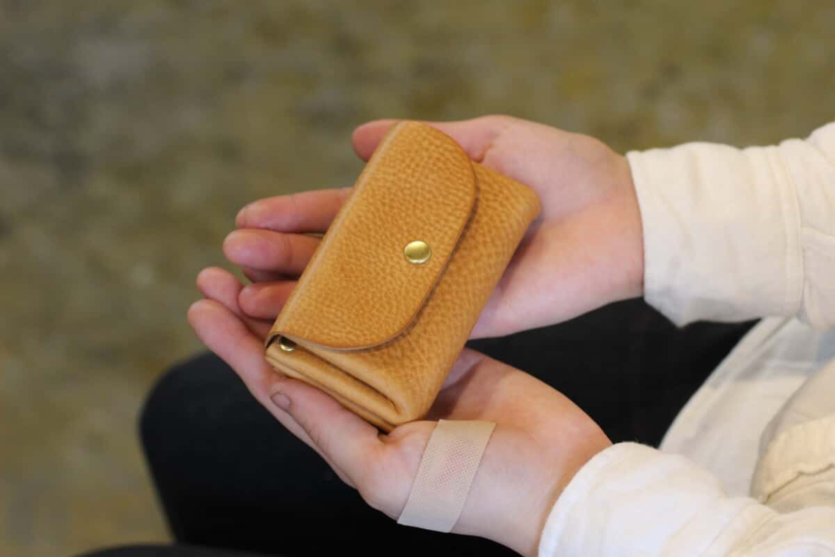 カシメミニ財布 ナチュラル